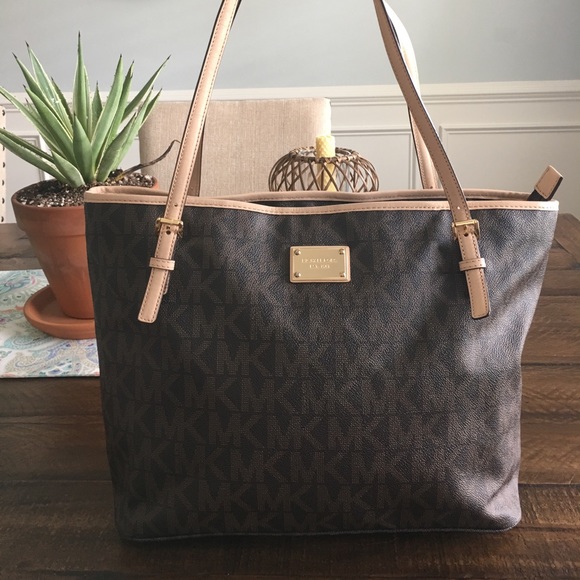 Michael Kors Authentic Jet Set Tote or Diaper Bag - Picture 1 of 4